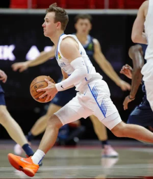 https2F2Fmedia.zenfs_.com2Fen2Fthunder_wire_usa_today_sports_articles_6862Fbeef3440e2ea1bd9cabc.webp