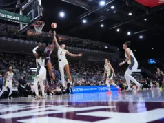 Ex-titular do Lady Vol, marcou 13 pontos no jogo Toronto-Dallas WNBA
