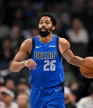 https2F2Fmedia.zenfs_.com2Fen2Fwarriors_wire_usa_today_sports_articles_7592F3f5d94aea78d2423b49.webp