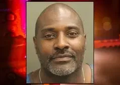 O analista esportivo Marcellus Wiley foi preso sob acusação de agressão doméstica