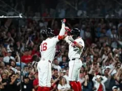 A seqüência de rebatidas do Red Sox chega a 14 após vantagem de 6-5 sobre o Baltimore Orioles