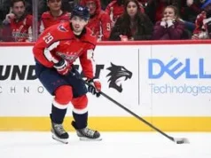 Os Penguins assinaram com o atacante Hendricks Lapierre um contrato de 2 anos