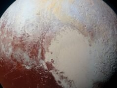 11 anos após o sobrevoo histórico, os cientistas descobriram um enorme deslizamento de terra em Plutão