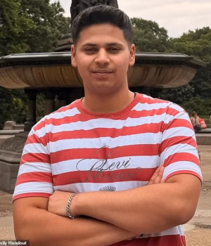 109442181-16056981-Romanch_Mahajan_18_died_on_Wednesday_in_New_York_City_after_he_f-a-1_178692132916.avif