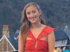 Mãe de uma funcionária famosa do Tesouro que se matou diz que a filha estava “feliz como Larry” antes de ser vítima de “fofocas de escritório”