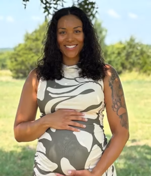 110424503-16045953-McKenna_West_a_single_mother_of_two_young_children_petitioned_a_-a-2_178650670110.avif