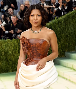 110498997-16035005-Businesswoman_Jen_Rubio_was_seen_making_her_Met_Gala_debut_as_a_-a-59_17865568405.avif
