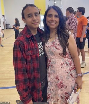 110554121-16043395-Maliki_Perales_11_was_gunned_down_by-a-71_1786427969972.jpg