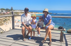 Família de quatro pessoas revela como economiza até US$ 45 mil por ano em aluguel morando em casas de estranhos: ‘Vivemos confortavelmente com uma única renda’