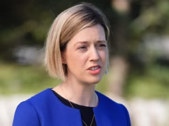 Nicola Sturgeon é um trunfo, não um constrangimento para o SNP, afirma a vice-primeira-ministra Jenny Gilruth.