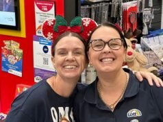 Mulher australiana se apresentou para reivindicar o prêmio de US$ 20 milhões da Loteria – e revelou que continuará trabalhando