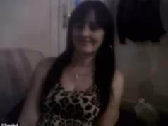 Minha mãe foi abusada sexualmente pelo pai. Depois que ele morreu, confrontei-o antes de seu funeral – e registrei secretamente cada palavra de sua mórbida confissão.