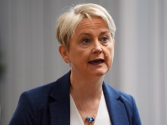 Yvette Cooper admite que o Partido Trabalhista ‘não fez um governo muito bom’ ao dar um veredicto contundente sobre a liderança de Keir Starmer