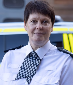 110645559-16053503-Lawyers_for_Deputy_Chief_Constable_Jane_Connors_plan_to_launch_a-m-117_1786728661.avif
