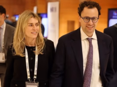 O passado colorido da esposa do magnata da IA que se excluiu da Internet: o link Epstein, diferenças de idade fracassadas, falência e ‘pornografia de luxo’