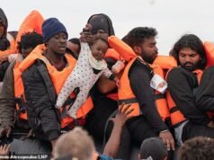 A Grã-Bretanha levou esta semana uma criança inocente a bordo de um pequeno barco – então, quanto nos custará a nossa compaixão nas próximas décadas?