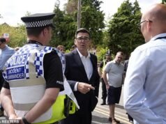 Andy Burnham pede que os militares combatam os incêndios florestais na Grã-Bretanha enquanto a proibição de churrascos chega, enquanto ele alerta que a crise está “muito distante”