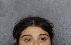 Pais da Flórida tentaram matar sua filha de sete semanas e depois jogaram Call of Duty, dizem os promotores