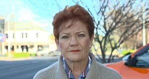 Pauline Hanson acusada de querer ‘destruir’ o super obrigatório ao sinalizar grandes mudanças: ‘É o dinheiro deles’