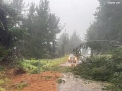 O furacão Lala mata pelo menos uma pessoa no Havaí, enquanto inundações rápidas destroem casas no paraíso americano do Pacífico