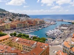 Um britânico de 49 anos foi acusado de tentativa de homicídio na França depois de “estuprar e esfaquear repetidamente uma mulher de 60 anos no pescoço” em Nice.