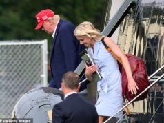 Trump zomba de caso com assessora loira de 35 anos… Sussurros sobre sua aquisição da Casa Branca crescem em meio à ausência de Melania