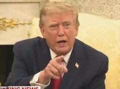 Trump ataca repórter da CNN depois de questionar uma jovem assessora loira que escreveu uma carta apaixonada