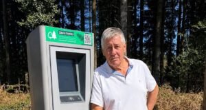 Motorista multado em £ 100 por ‘Jobsworths’ depois de parar no estacionamento para tomar sorvete