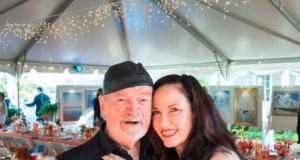 Artista de Nantucket, 71 anos, quase morreu depois de ignorar o raio em sua casa de US$ 3,4 milhões enquanto fazia sorvete de morango à noite com seus gatos