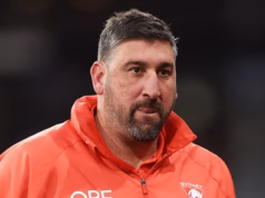 Novos detalhes surgem da noite das estrelas do Sydney Swans em Melbourne em meio a uma investigação de agressão sexual em um hotel – enquanto o clube enfrenta o segundo drama de suspensão