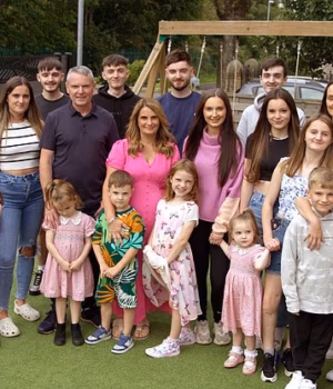 110700461-16060389-22_Kids_and_Counting_star_Sue_Radford_has_asked_fans_to_respect_-a-2_178704361689.avif