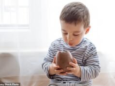 Alimentos açucarados podem alimentar o câncer de intestino, fígado e pulmão, sugere um grande estudo