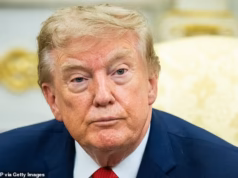 Outro poderoso assessor de Trump deixará a Casa Branca após uma série de saídas