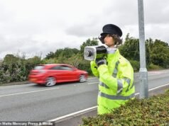 Agarrando-se a qualquer coisa? A polícia zomba dos planos para ensinar os moradores a reprimir os motoristas em excesso de velocidade