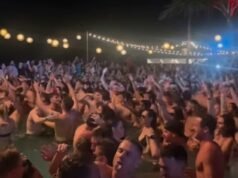 O famoso clube de praia de Bali, Fins, de propriedade de um ex-jogador da AFL, explodiu após o surgimento de imagens de uma festa na piscina ‘nojenta’
