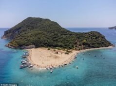 Um britânico de 34 anos morreu enquanto nadava em um ponto turístico de uma ilha grega