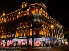 Frasers se comprometeu a pagar estilistas e personal shoppers da Harvey Nichols após um acordo de resgate de £ 40 milhões
