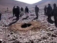 Imagens que chocaram o mundo: como a brutalidade medieval do Taleban foi revelada por um vídeo que mostra uma mulher apedrejada até a morte por adultério