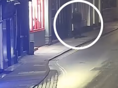 Assassino ciumento empurra a ex-esposa de ‘bar em bar’ antes de matá-la fora de sua casa