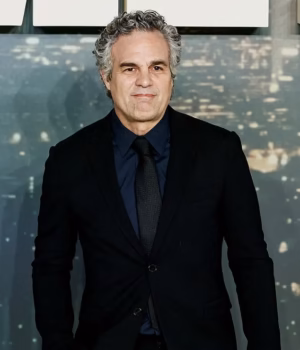 110787479-16071517-Hollywood_A_lister_Mark_Ruffalo_58_accused_David_and_Larry_Ellis-a-3_178737650907.avif