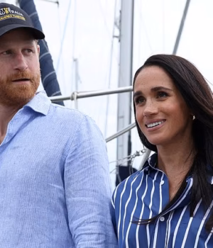 110788817-16071833-Prince_Harry_and_Meghan_Markle_in_Sydney_earlier_this_year_In_a_-m-9_178740104236.avif