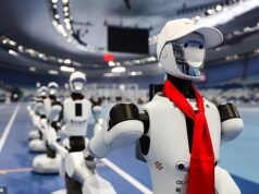 Obtenha sua marca, pronto, robô! Os Jogos Mundiais de Robôs Humanóides começam em Pequim com mais de 2.000 robôs para competir no evento de cinco dias