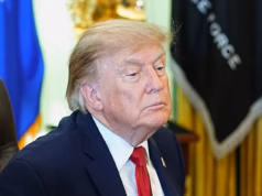 Trump finalmente se volta para Tucker Carlson de ‘baixo QI’ depois que o ex-aliado MAGA se reuniu com ex-membros do Congresso para planejar uma séria ameaça ao legado presidencial