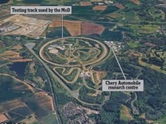 Um centro de pesquisa chinês de propriedade da gigante automobilística Cherry, perto de uma instalação do Ministério da Defesa, significa que Pequim pode espionar as forças armadas britânicas e roubar dados de testes militares, disse o ex-chefe da espionagem.