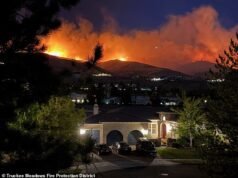 Incêndios florestais devastadores em Nevada ameaçam Reno… Os ferimentos aumentam à medida que casas e um hospital são forçados a evacuar