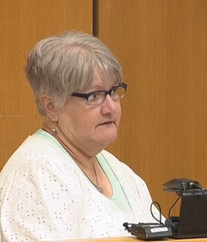 110828027-16076847-Tanya_Zuvers_the_mother_of_three_young_boys_who_mysteriously_dis-a-3_178761285372.avif