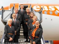Você quer aqui? EasyJet intensifica esforços para recrutar mais de 50 tripulantes de cabine que mudaram de carreira em final de carreira ‘relatam maior felicidade’