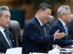 A guerra com o Irão deixa buracos terríveis nas defesas da China na América, esgotando o arsenal: restam apenas 1.000 interceptadores de mísseis, 30 navios de guerra retirados do Pacífico e 30 mil milhões de dólares em armas ainda por entregar a Taiwan.