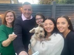 Famílias de vítimas de homicídio, incluindo o comentador de corridas da BBC John Hunt, apelaram ao esquema de libertação antecipada do Partido Trabalhista para bloquear todos os prisioneiros condenados por homicídio.
