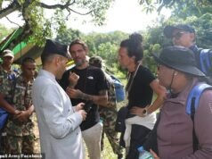 Uma mãe da Califórnia que viajou para o Nepal numa viagem de sonho descreve o horror depois de se deparar com um deslizamento de terra mortal – e a decisão que a salvou.